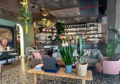 Cafe