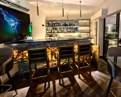 bar