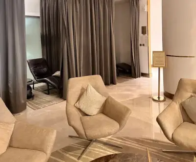 First Class Lounge
