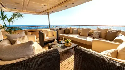 Upper Deck