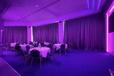 VIP Meeting Room - Pixoul Gaming