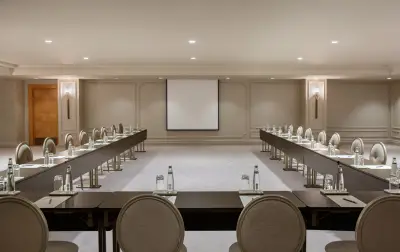 Moleni Meeting Room