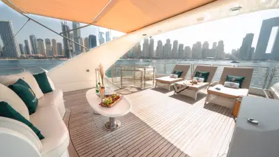 Upper Deck / Sky Deck / Sun Deck