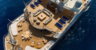 Upper Deck / Sky Deck / Sun Deck