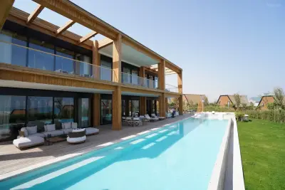 Pool Deck