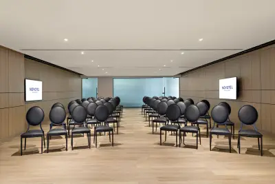 Meeting Room 01