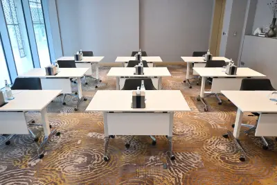 Lulu Meeting Room