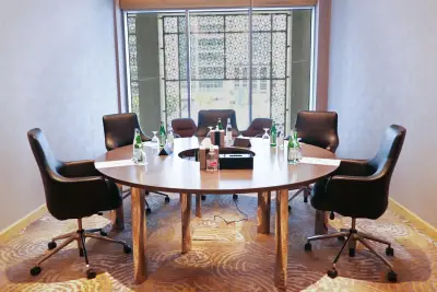 Al Mass Meeting Room