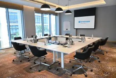 Yaqut Meeting Room