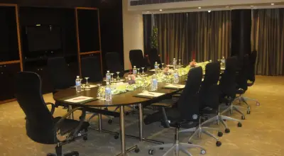Shaqra Meeting Room