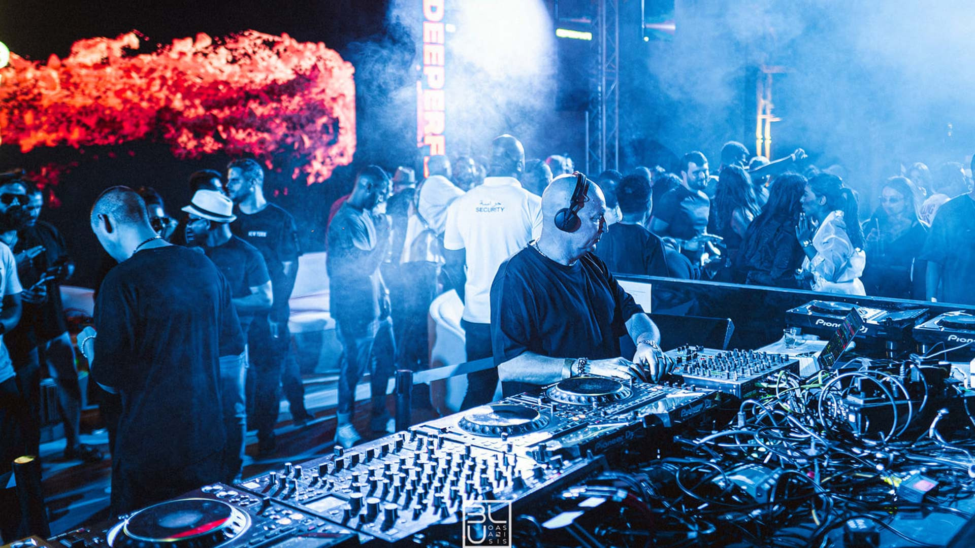 blu oasis dubai club