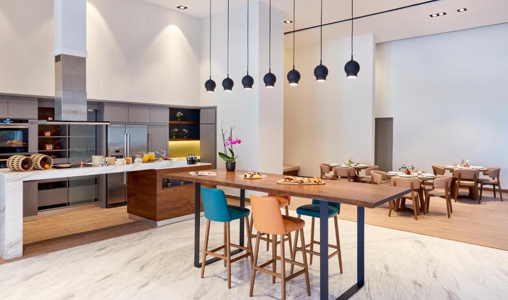 Staybridge Suites - Doha Lusail, an IHG Hotel