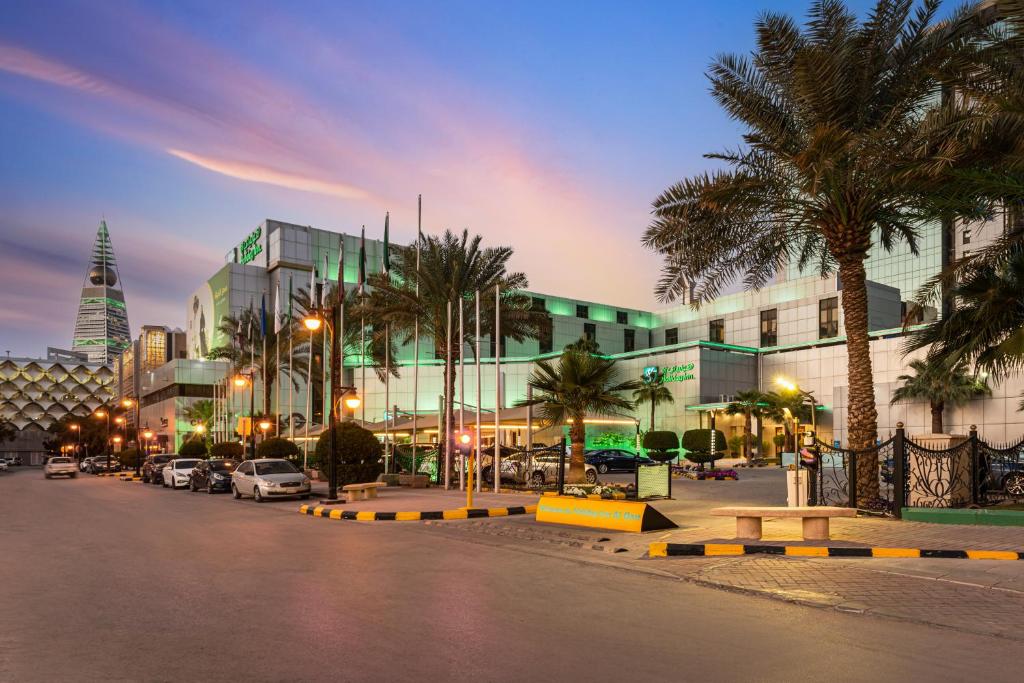 Holiday Inn Riyadh Al Qasr, an IHG Hotel