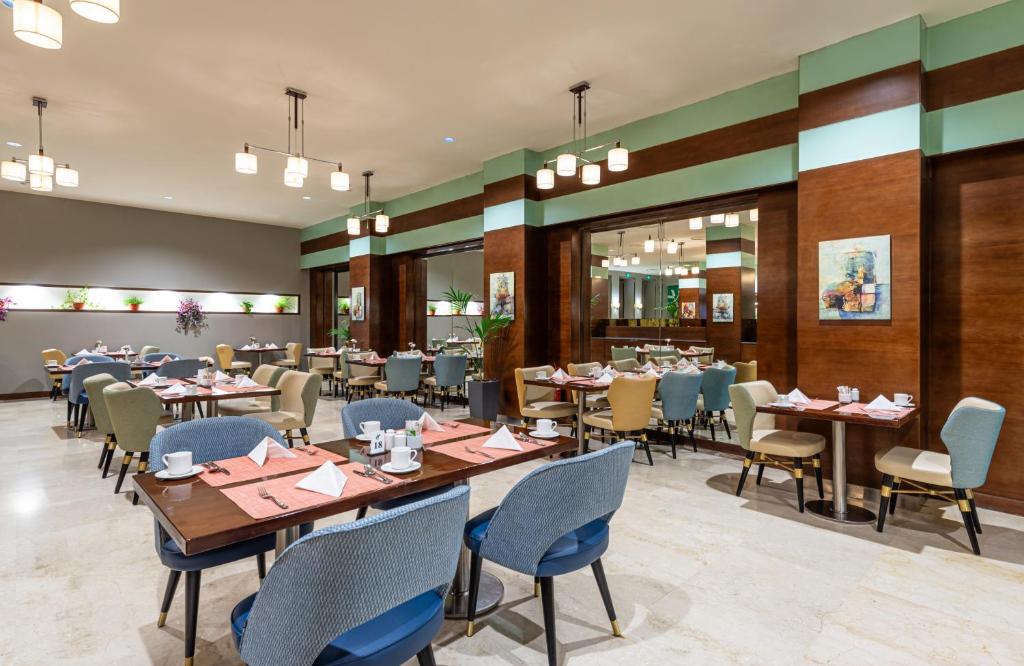 Holiday Inn Riyadh Al Qasr, an IHG Hotel