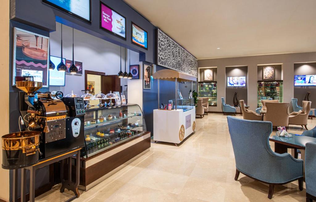 Holiday Inn Riyadh Al Qasr, an IHG Hotel