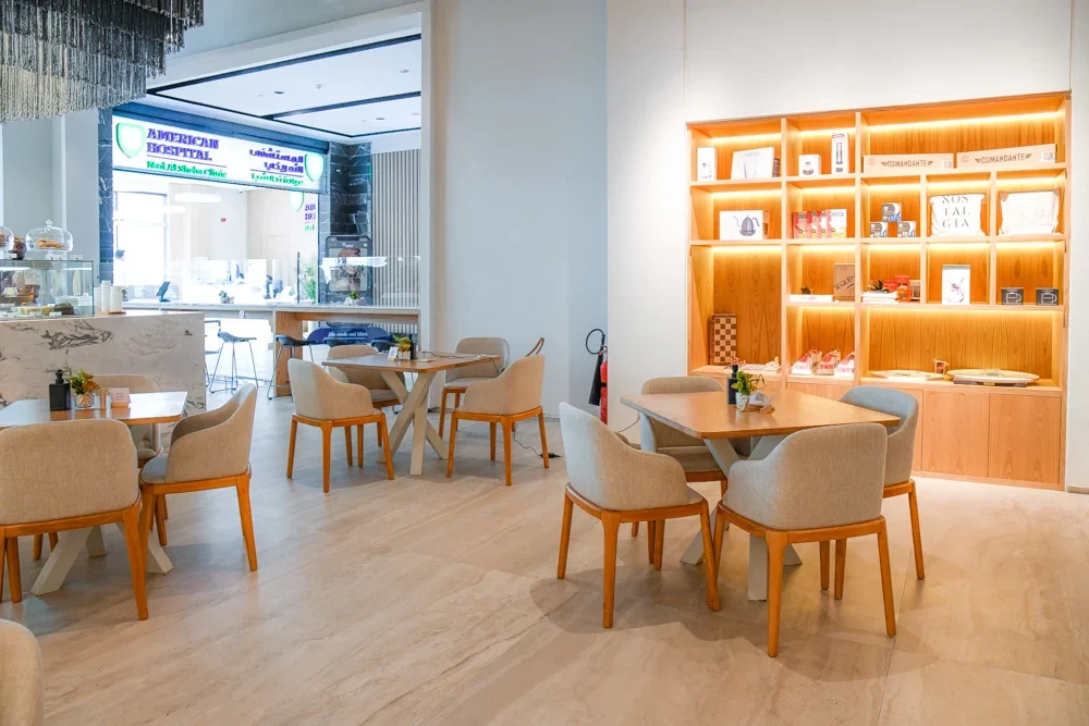 Nostalgia Cafe