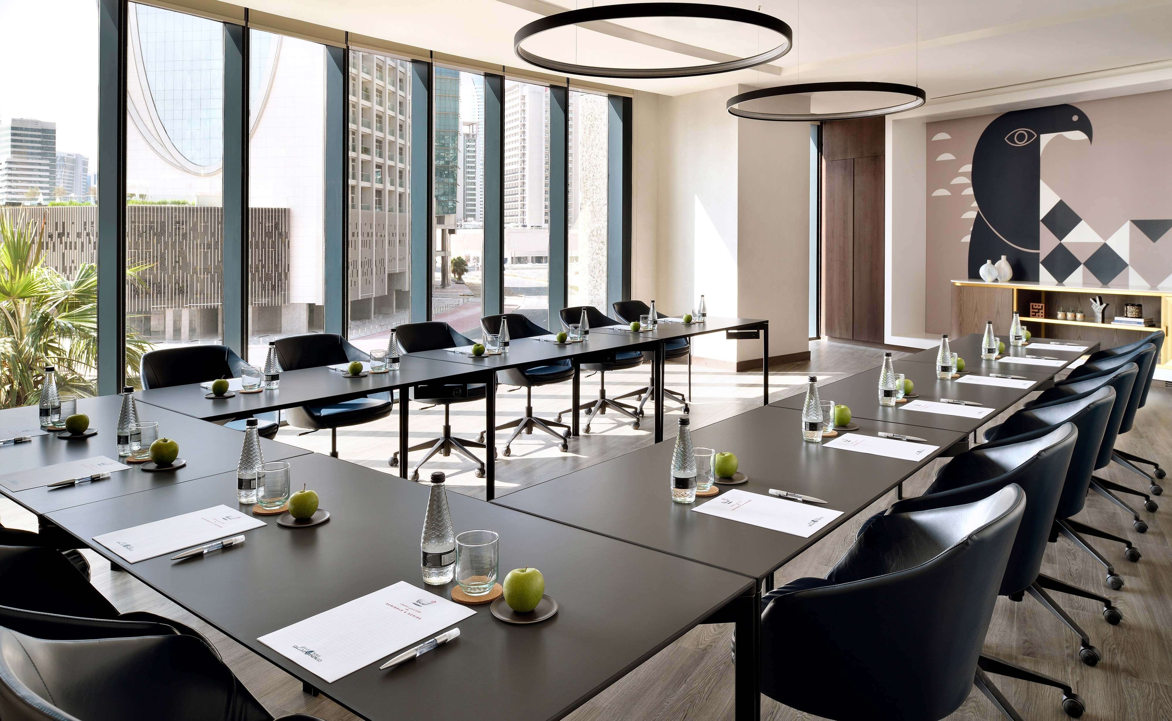 Falcon Meeting Room