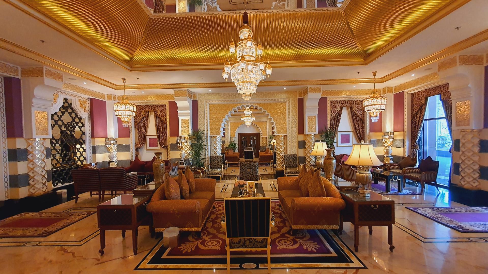 Al Shurfa Lounge Waldorf Astoria Jeddah