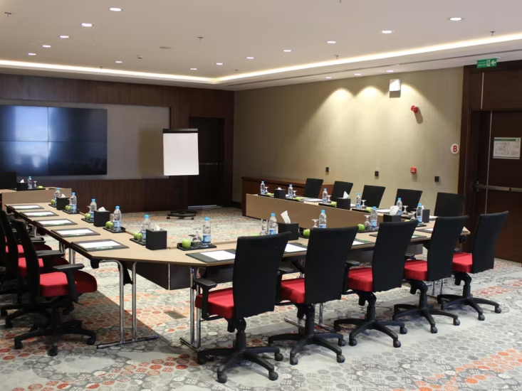 Holiday Inn Jeddah Gateway