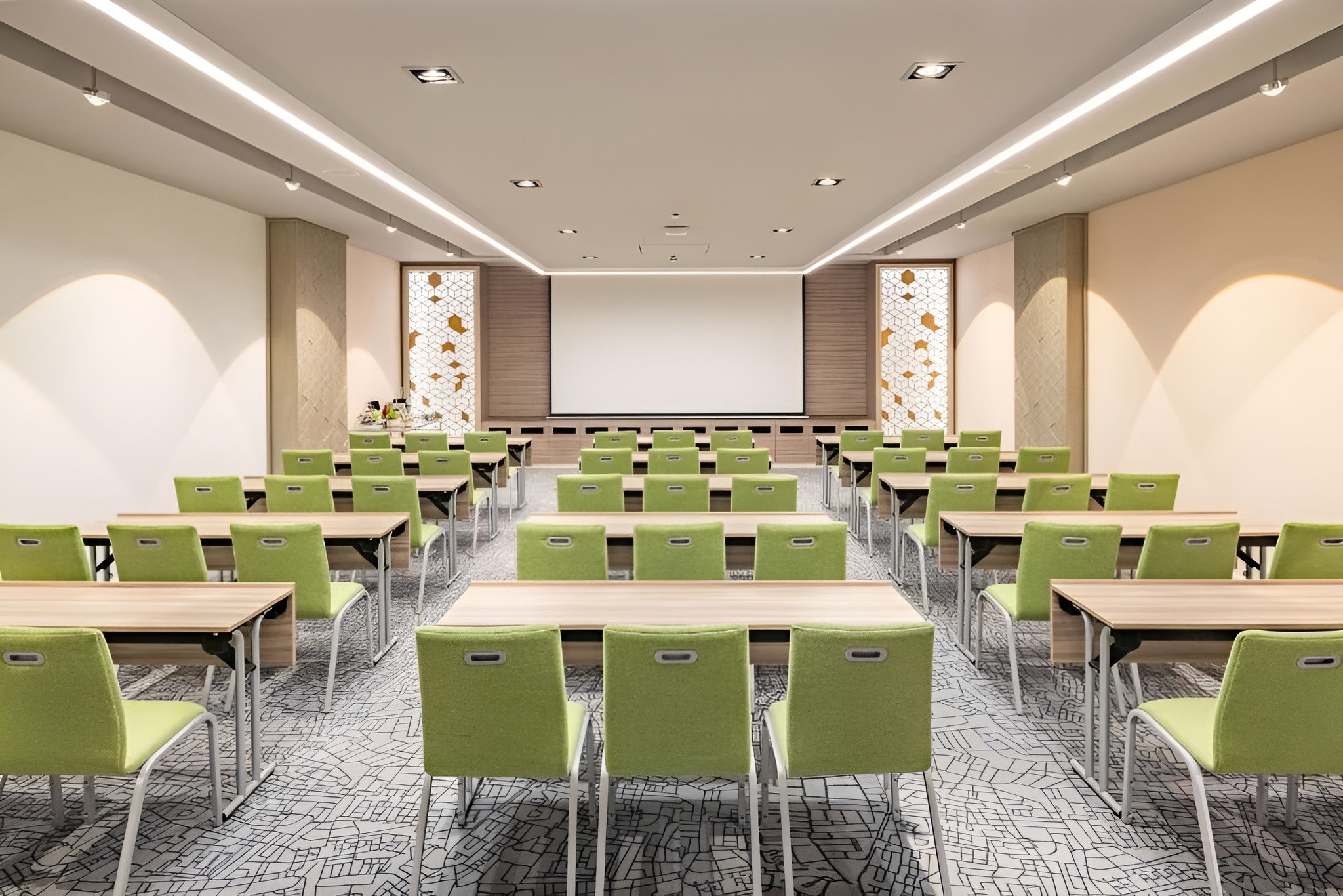 Banquet Hall M4