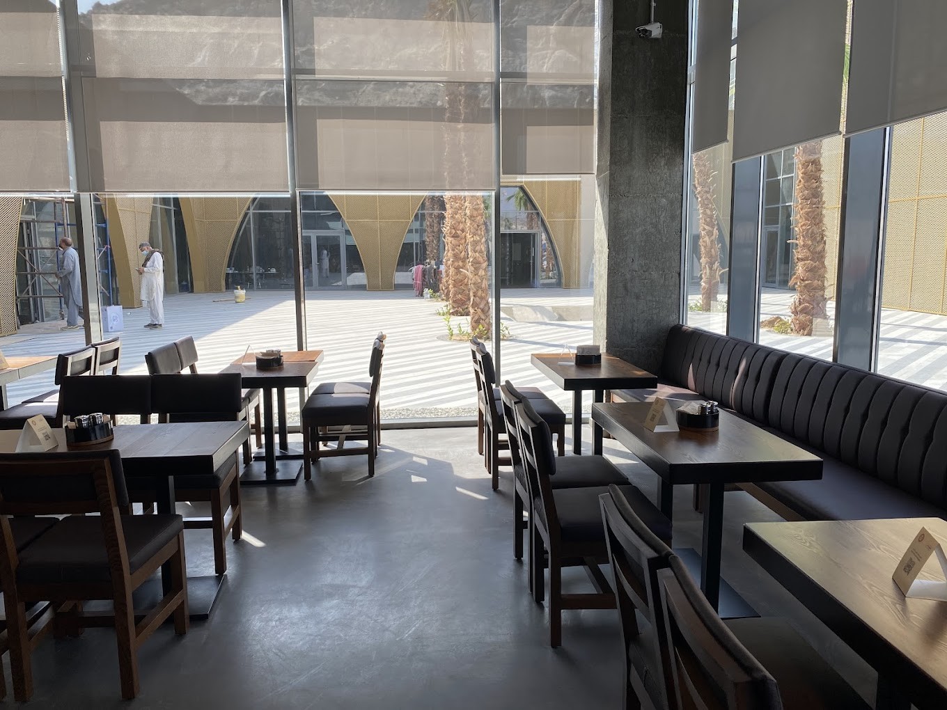 Century Burger Mekkah