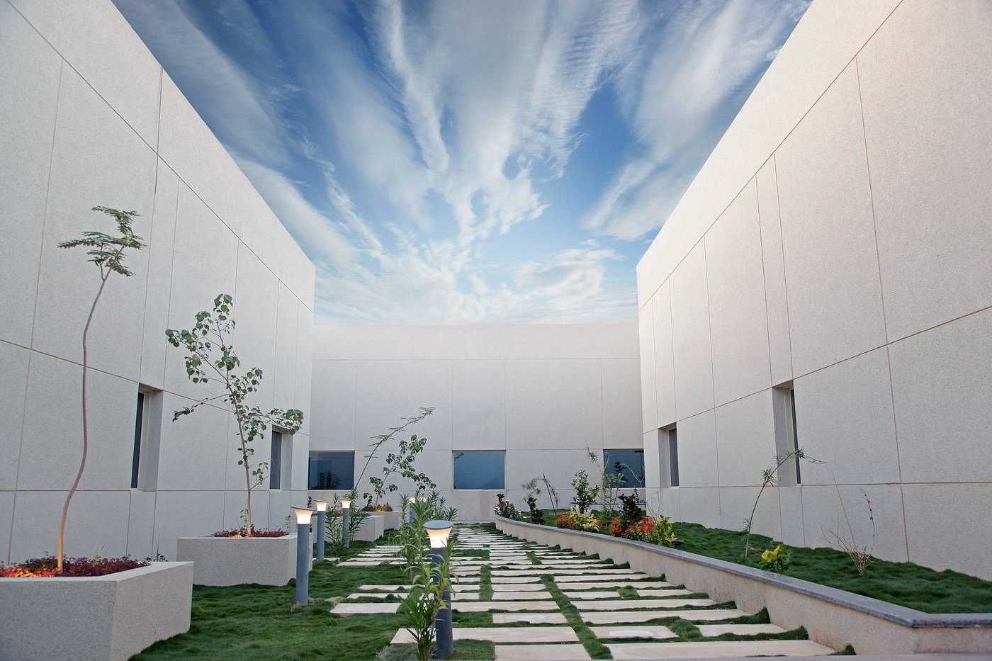 Marriott Executive Apartments Madinah Pics