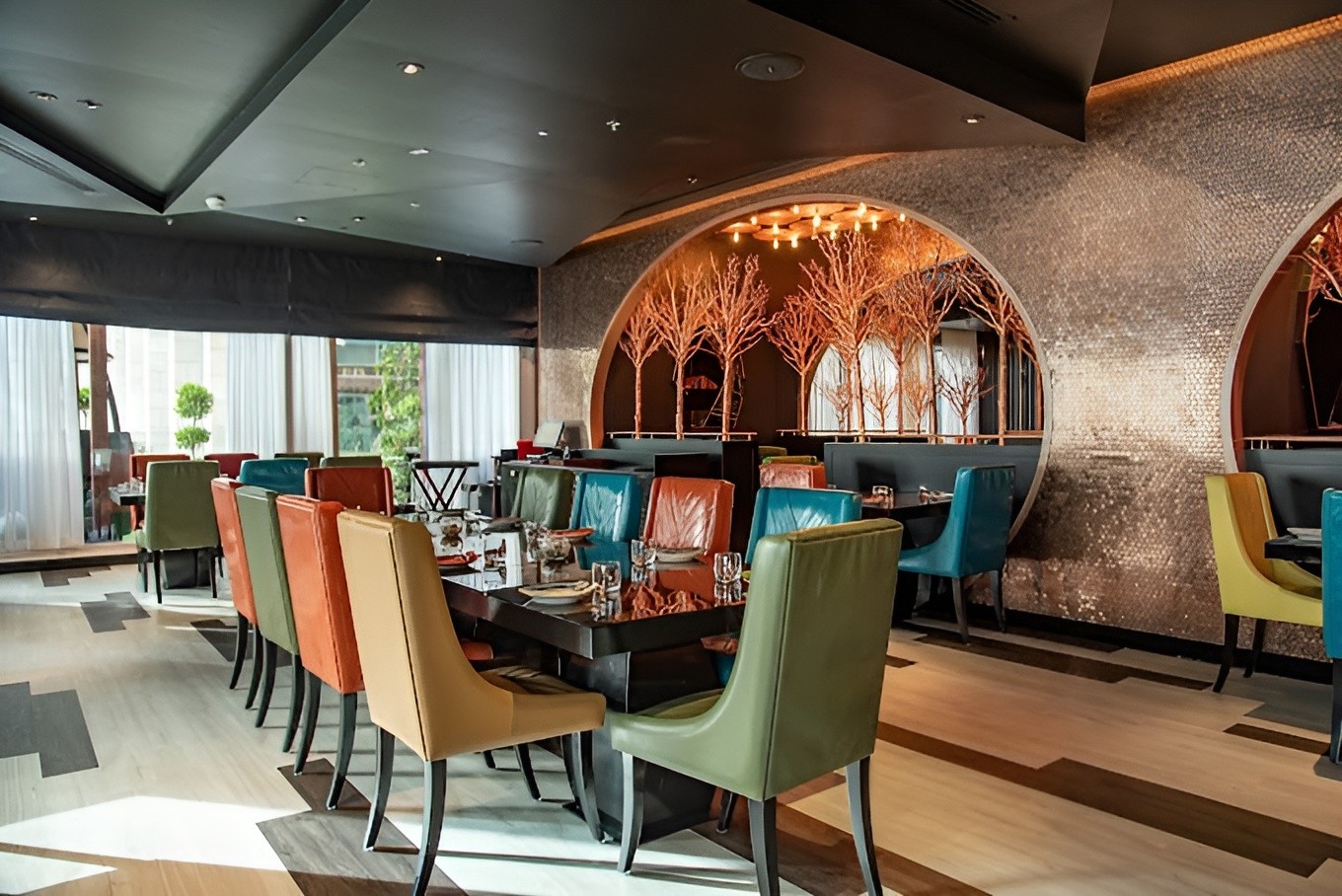 Carnival by Trèsind Restaurant & Bar