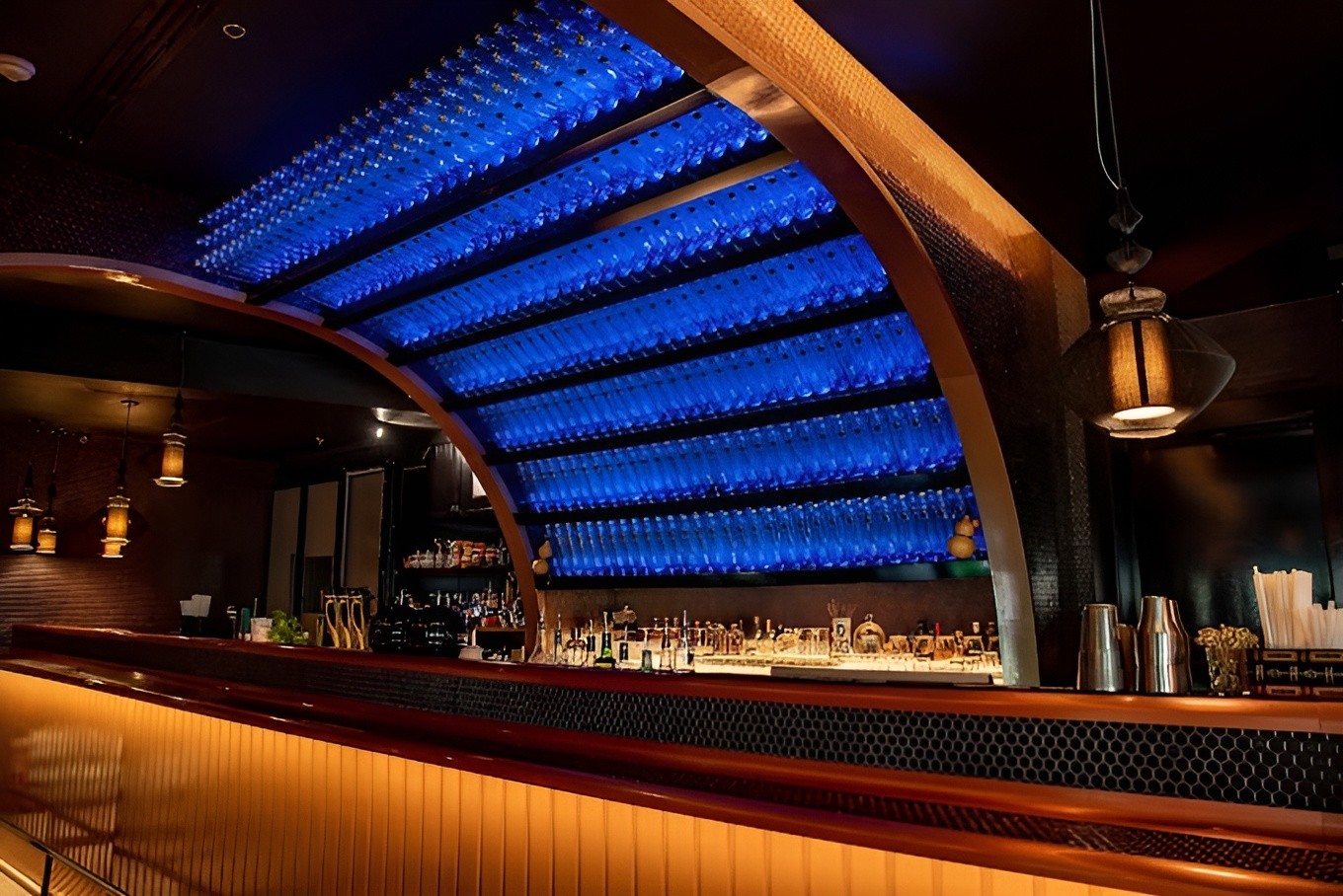 Carnival by Trèsind Restaurant & Bar