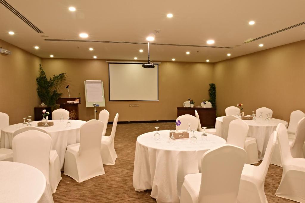 Garden Plaza Hotel