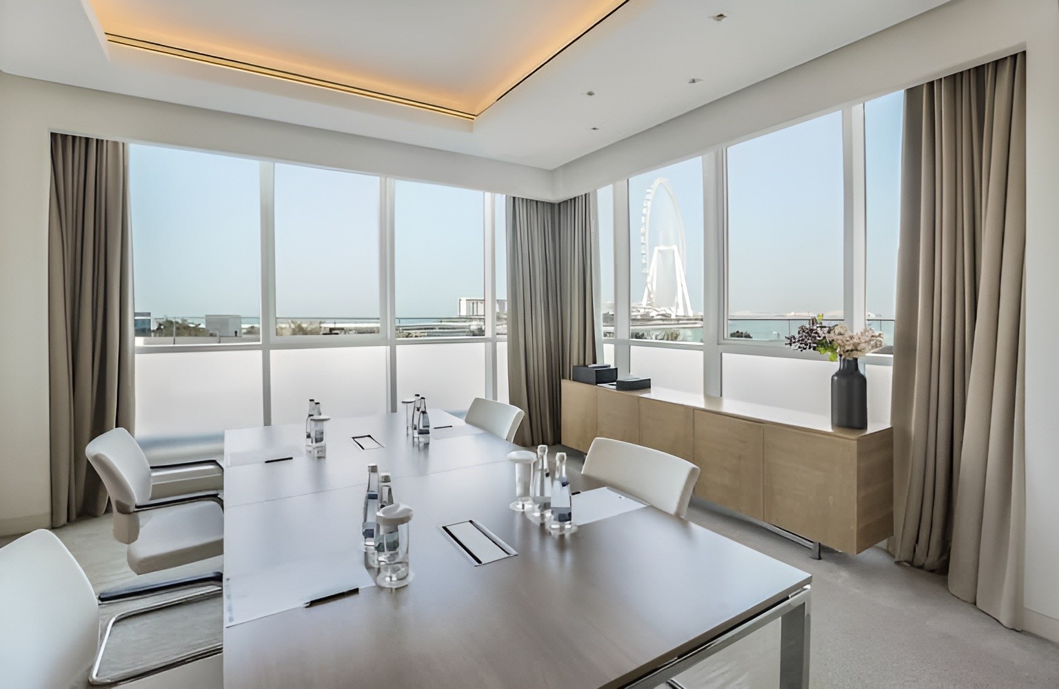 DoubleTree by Hilton Dubai Jumeirah Beach