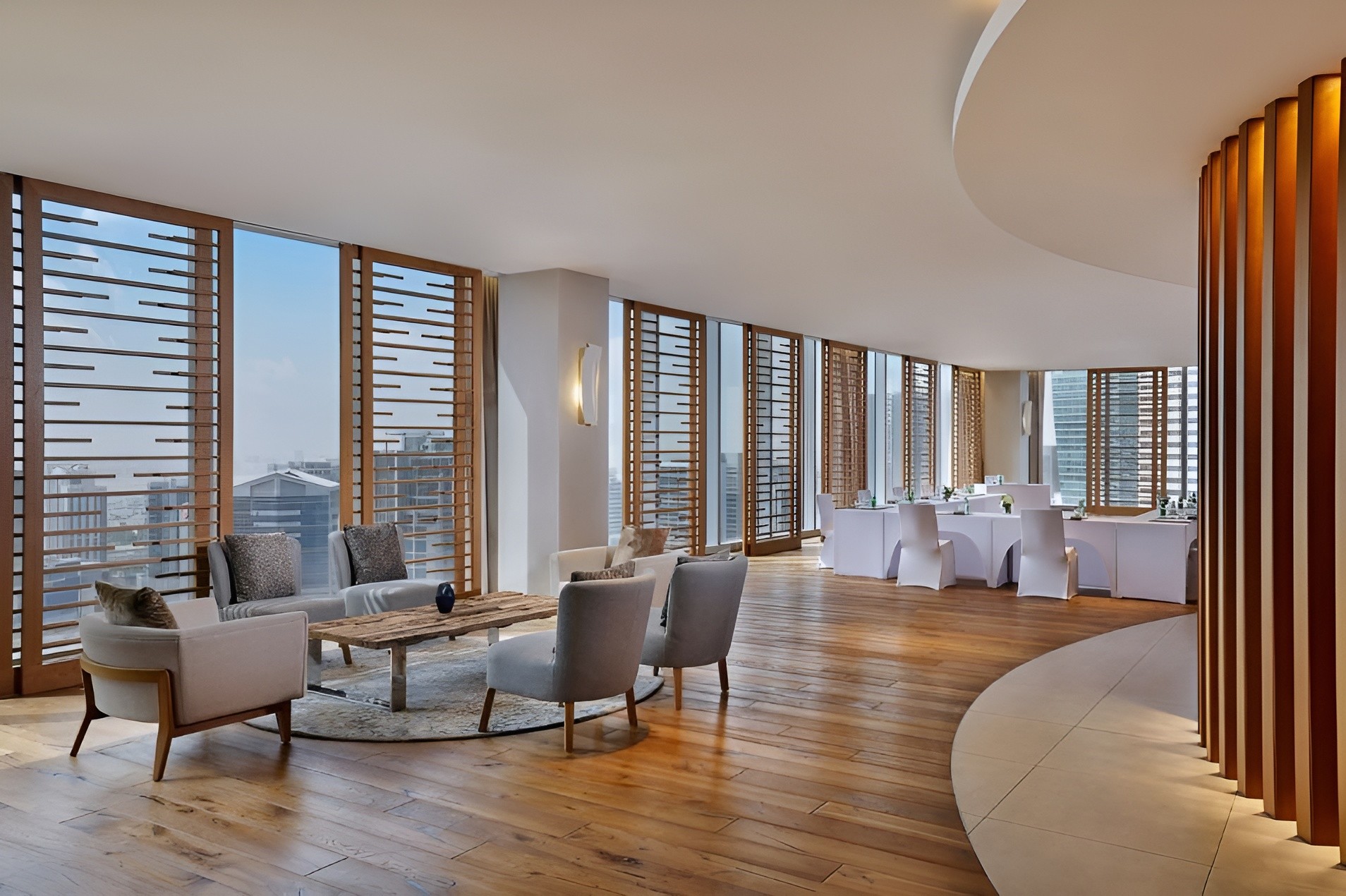 Astor Lounge