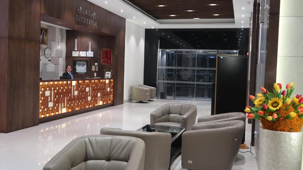 Pars International Hotel