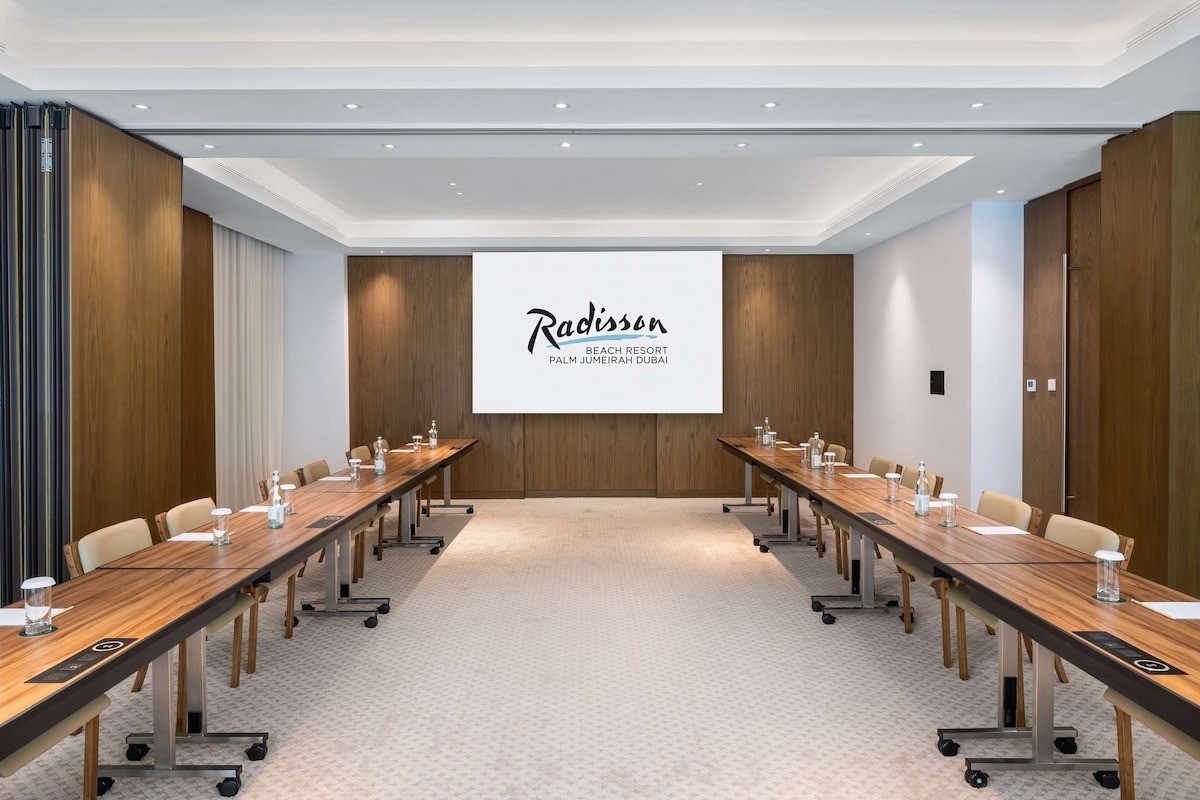 Radisson Beach Resort Palm Jumeirah