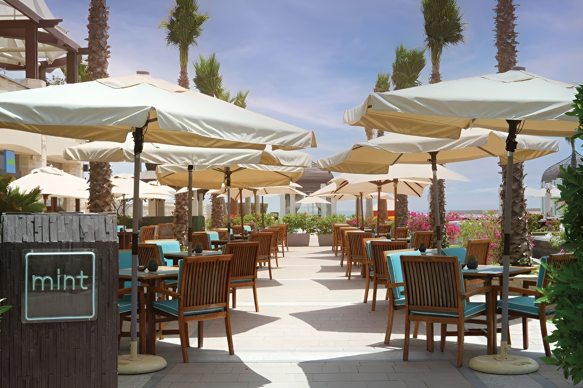 Jumeirah Messilah Beach Hotel & Spa Kuwait