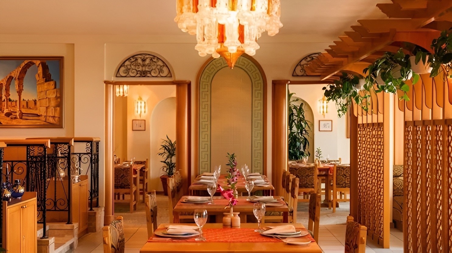 Le Tarbouche Lebanese Restaurant