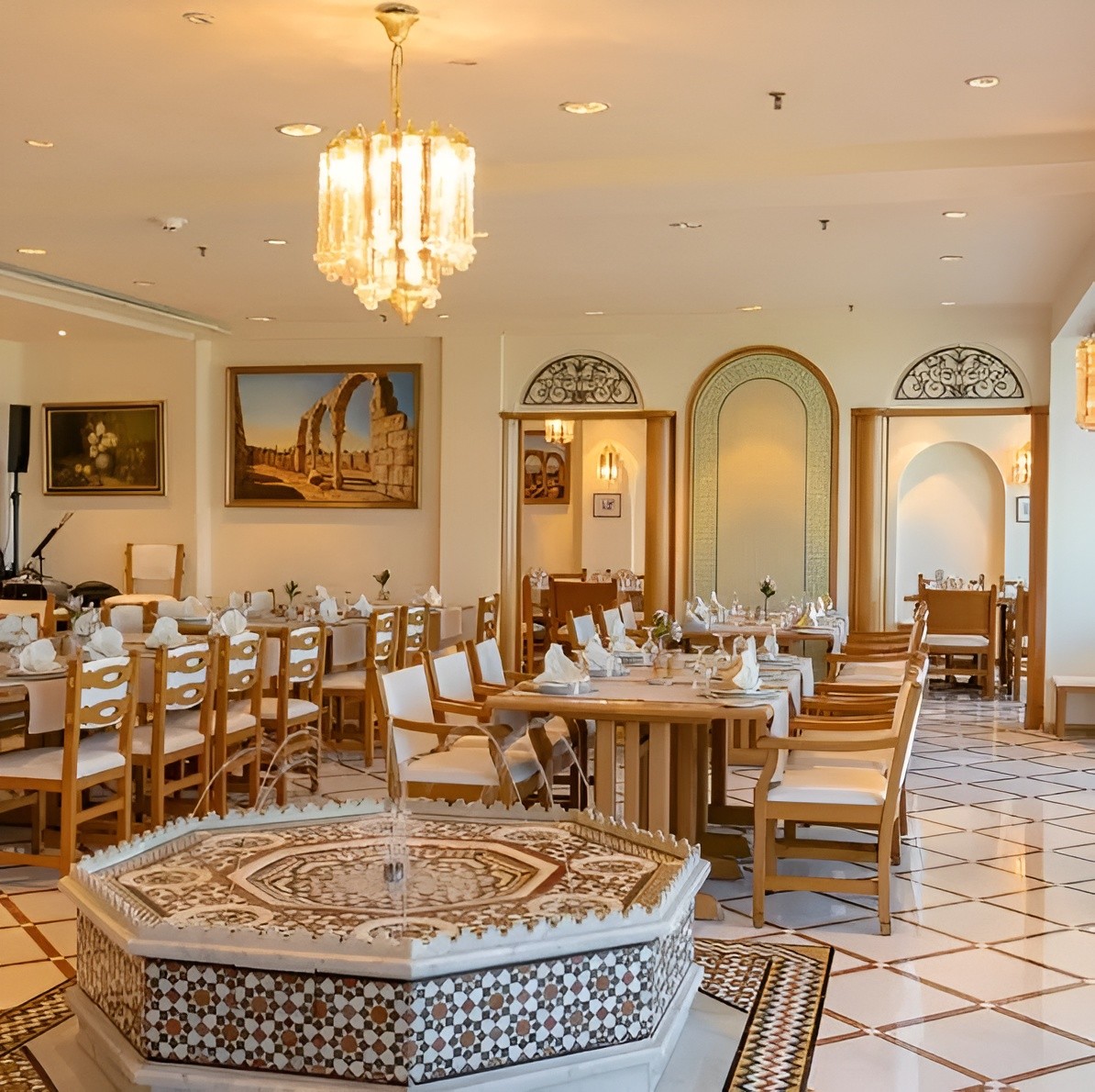 Le Tarbouche Lebanese Restaurant