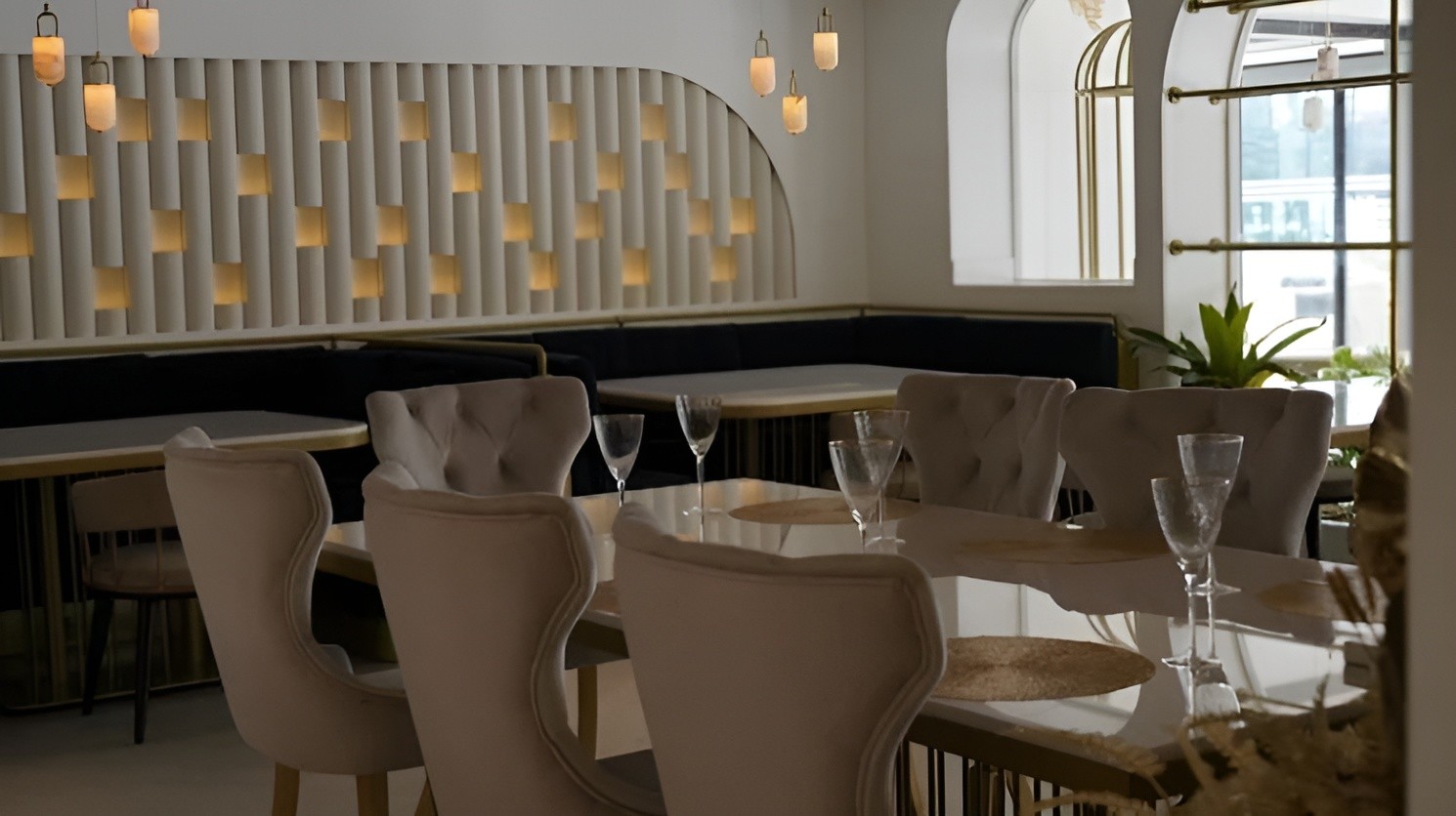 7 Vibez Restaurant Muscat
