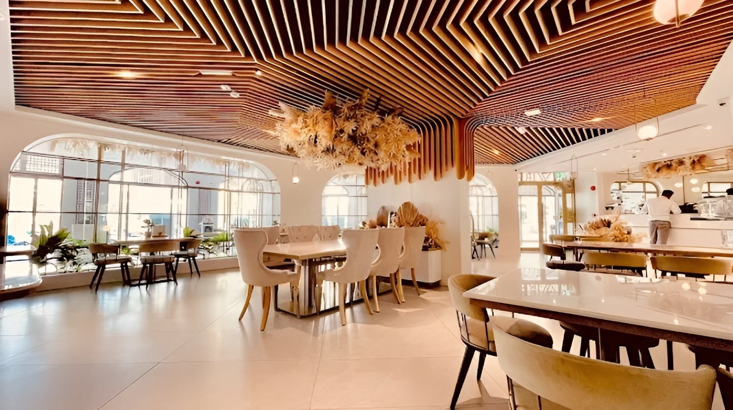 7 Vibez Restaurant Muscat