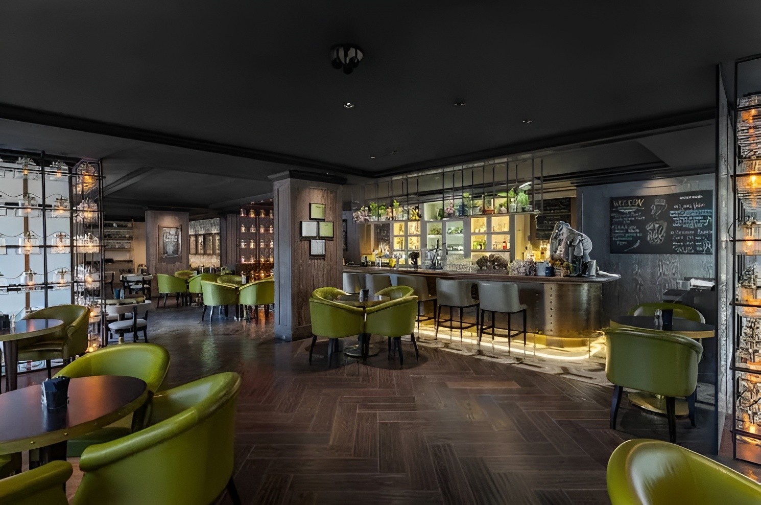 The Eloquent Elephant, Taj Dubai