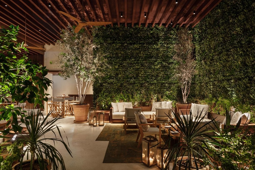 Thia Skylounge Restaurant Dubai