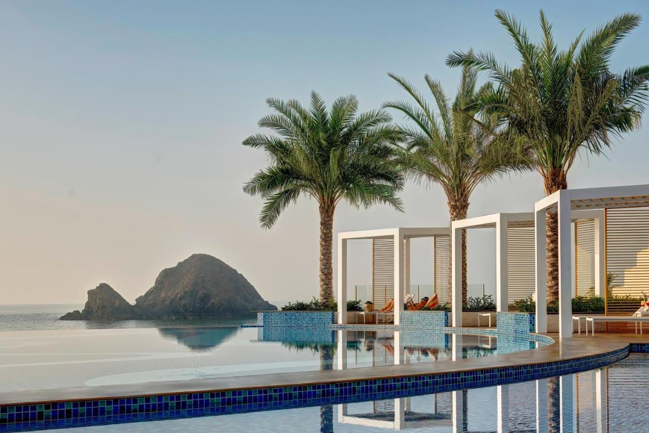 Royal M Hotel & Resort Al Aqah Beach by Gewan