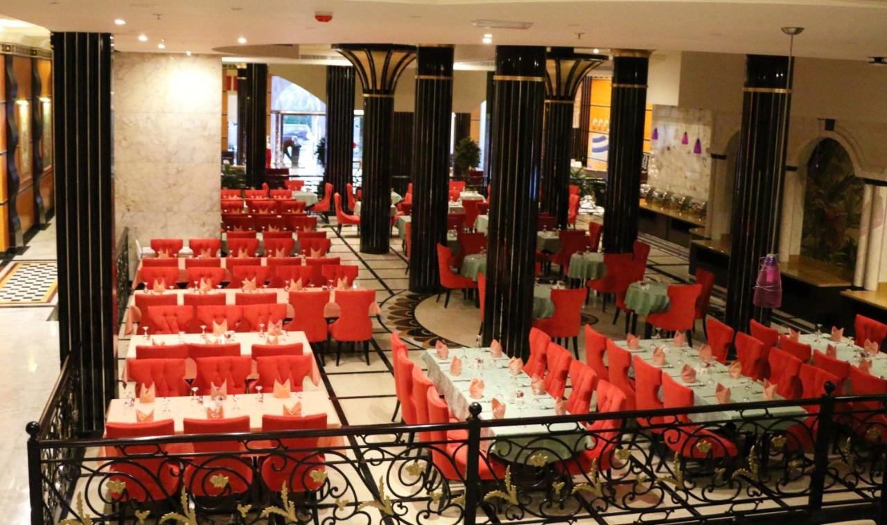 Red Castle Hotel