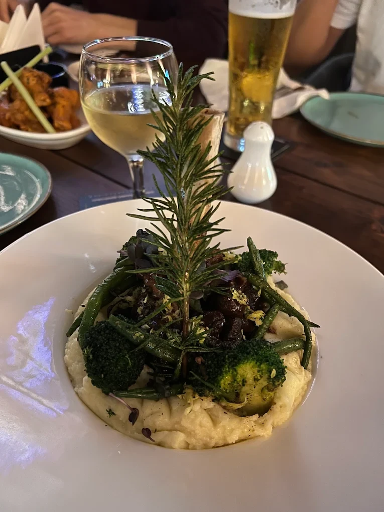 The Irish Vicker's Downtown Dubai