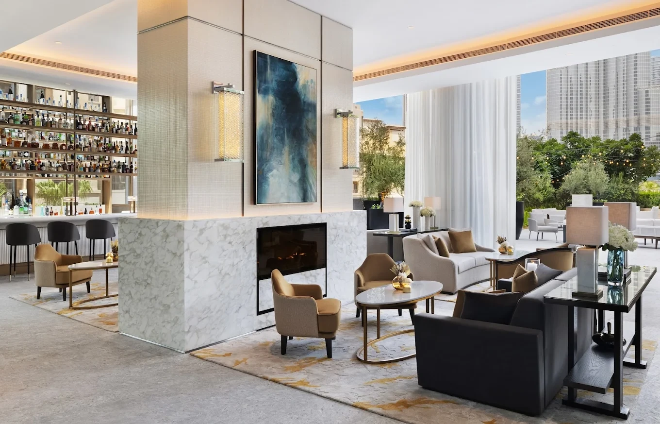 Lounge at Address