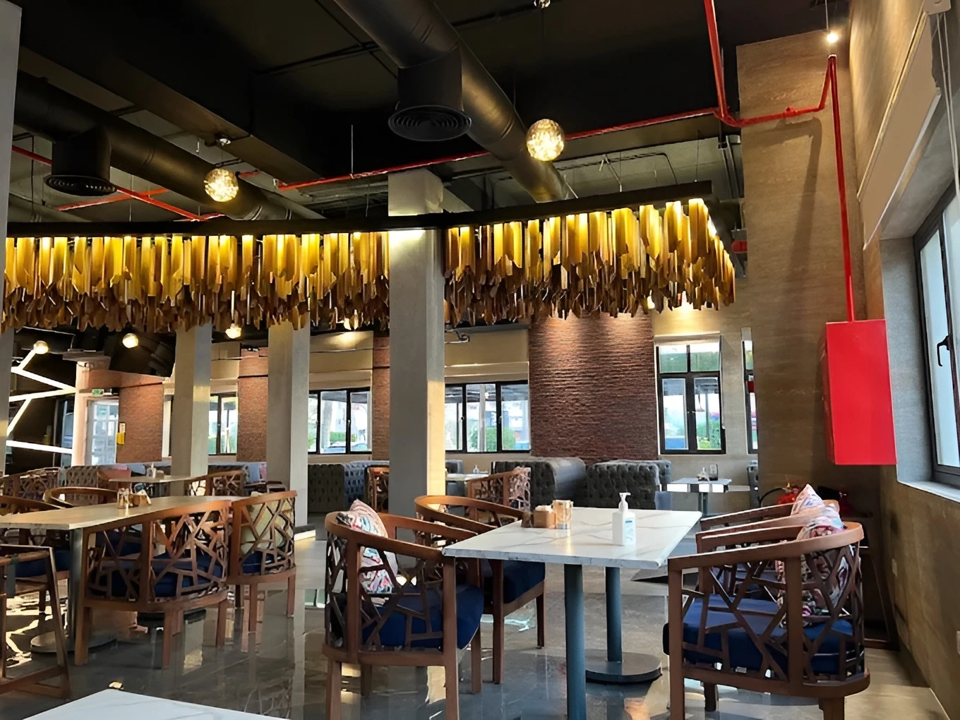 Frisca Restaurant & Cafe