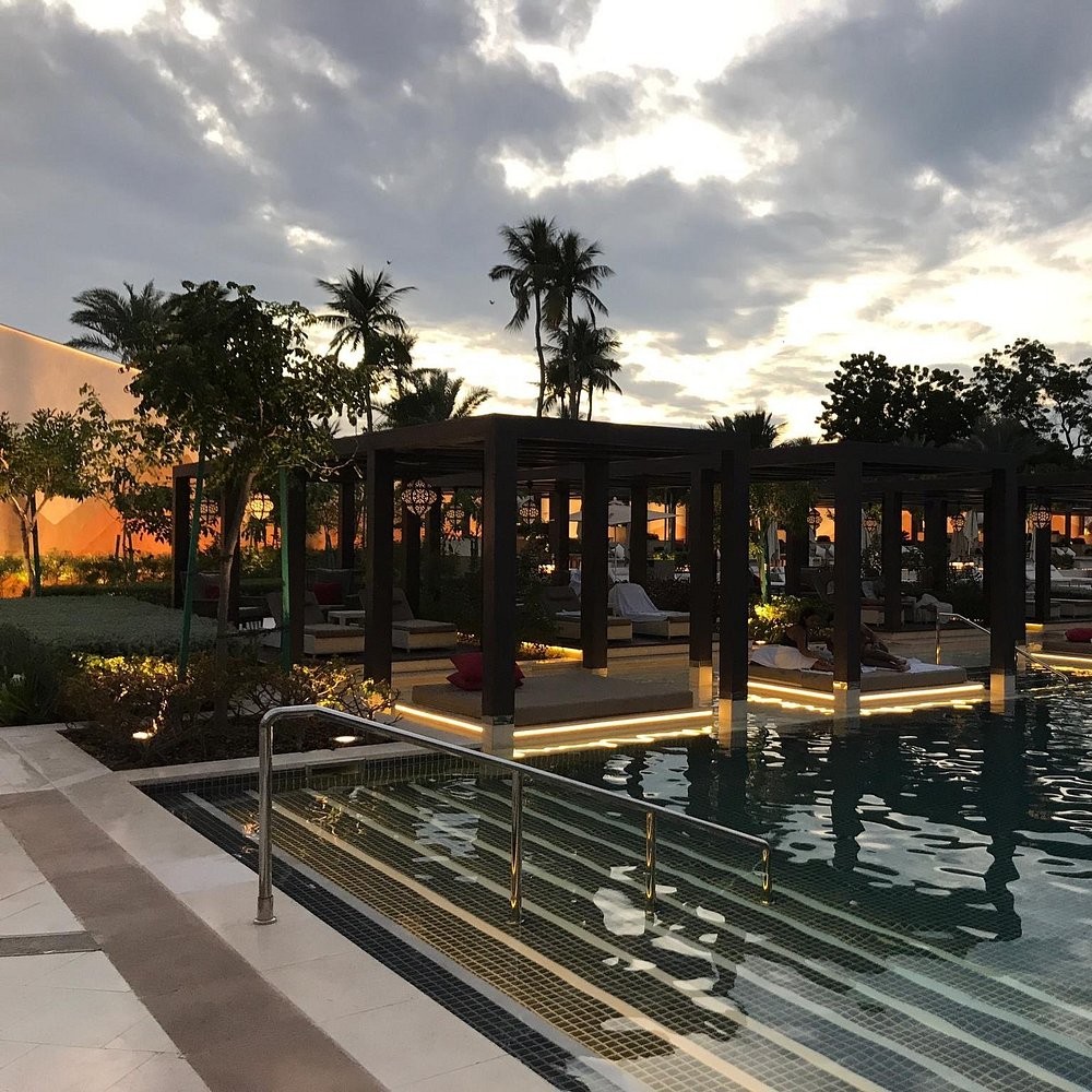 Wet Deck Restaurant Muscat