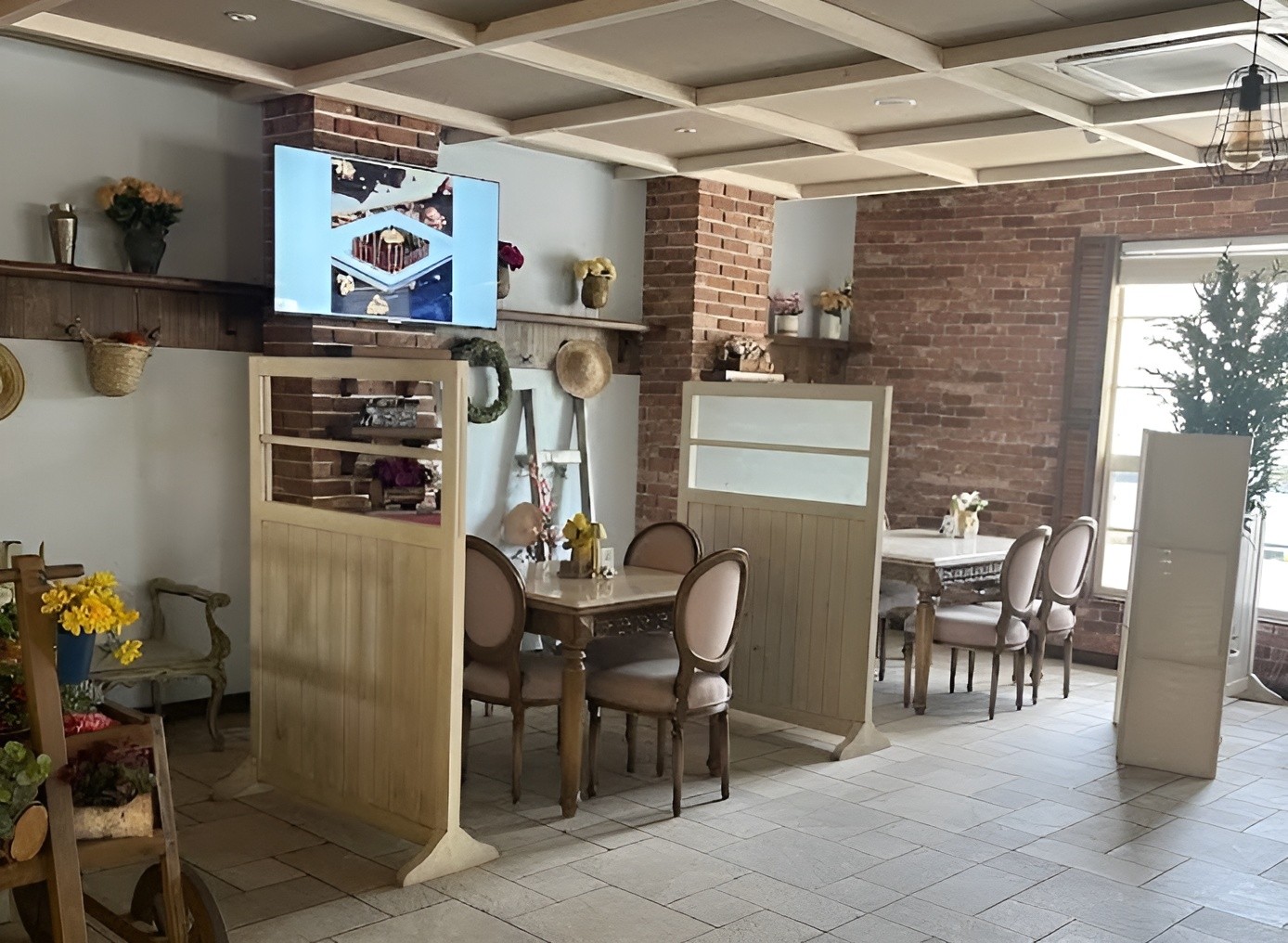 Villams Cafe & Restaurant