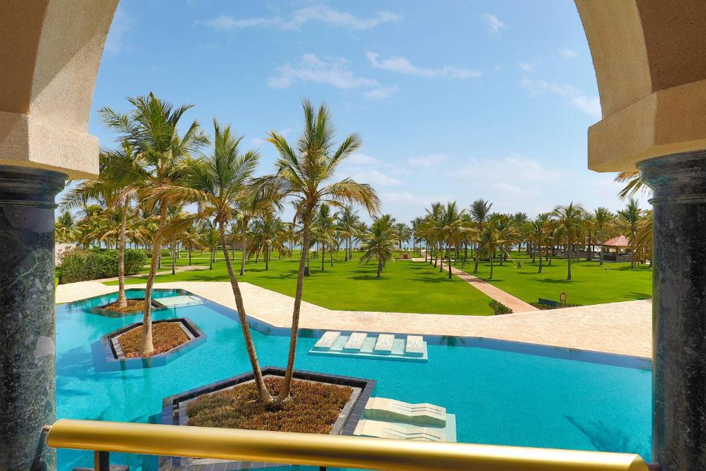 Al Bustan Palace, a Ritz-Carlton Hotel