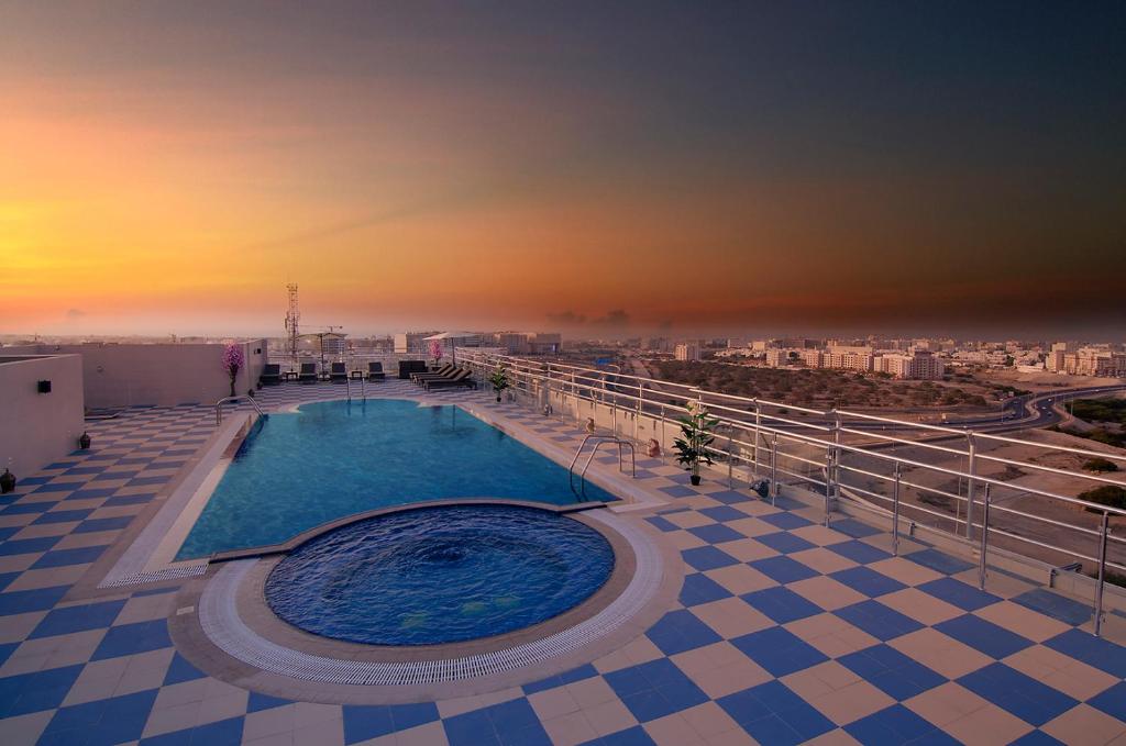 Al Murooj Muscat Grand Hotel