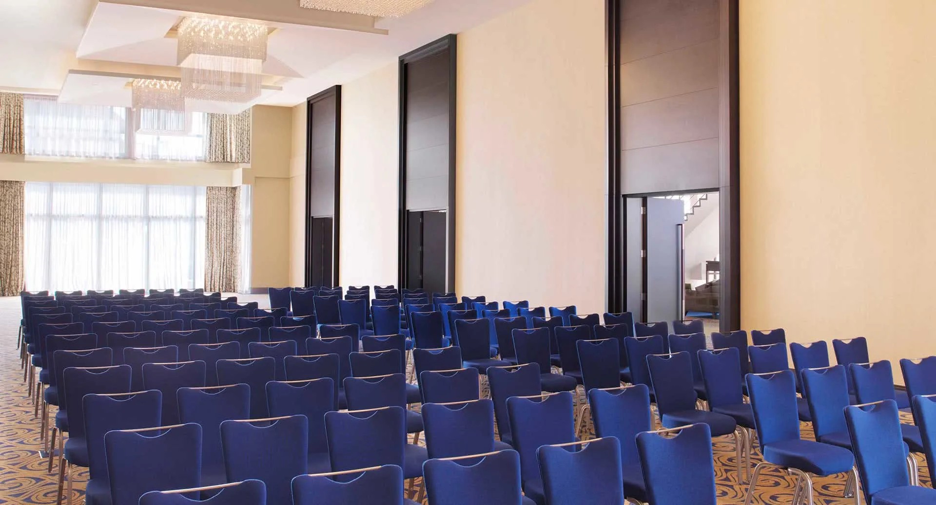 anantara_the_palm_dubai_ballroom_theatre_1920x1037